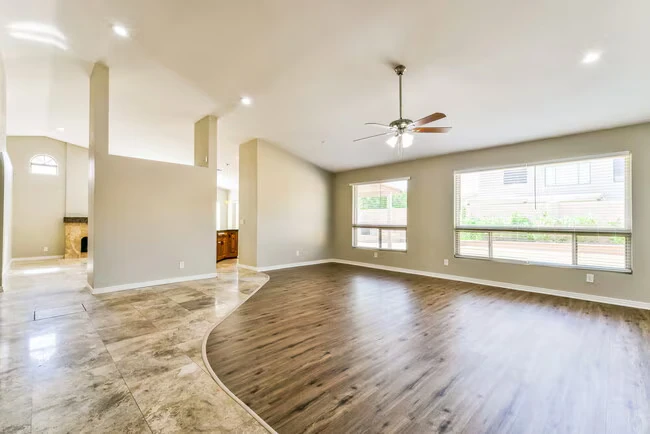 1517 W Antiqua Dr Gilbert, AZ 85233 photo 3