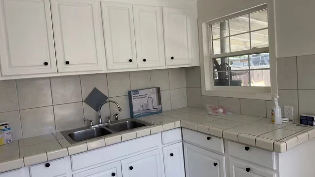 1232 Laurel Ave East Palo Alto, CA 94303 photo 3