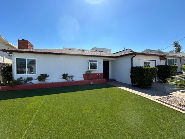 5237 Tipton St San Diego, CA 92115 photo 3