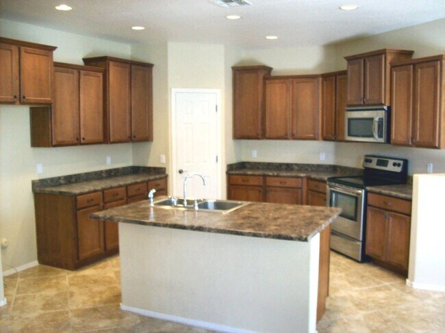 2333 W Mila Way Queen Creek, AZ 85142 photo 5