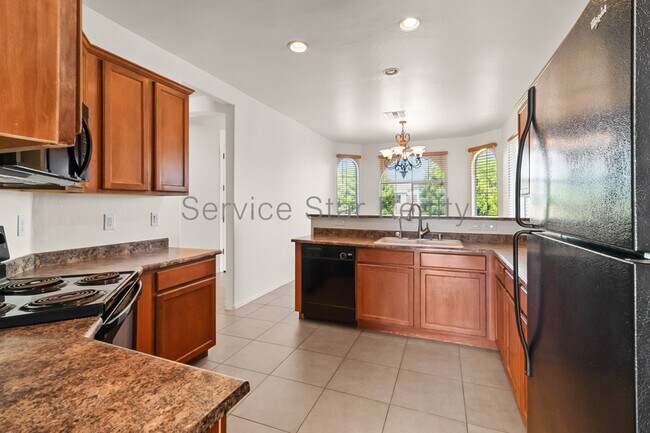 7315 S 73rd Dr Phoenix, AZ 85339 photo 5