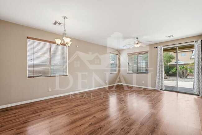 18184 Calacera St Maricopa, AZ 85138 photo 3