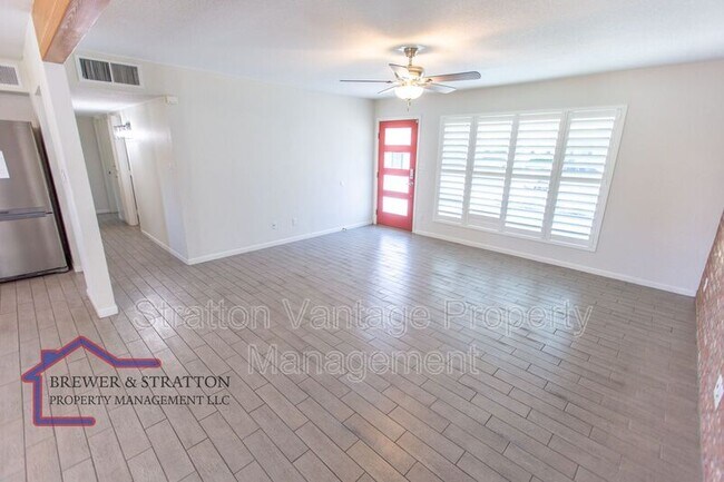 8334 E Monte Vista Rd Scottsdale, AZ 85257 photo 5