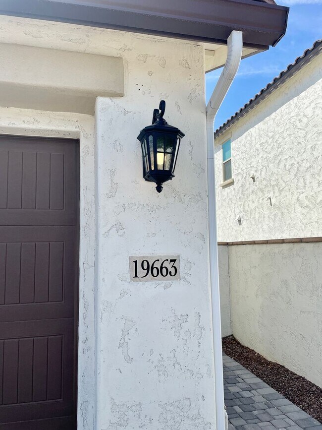 19663 Exeter Blvd Litchfield Park, AZ 85340 photo 4