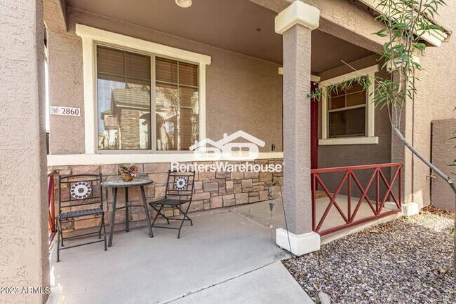 2860 S Brett St Gilbert, AZ 85295 photo 3