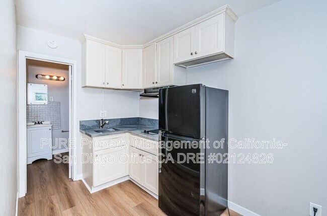 1051.5 Grand Ave San Diego, CA 92109 photo 5