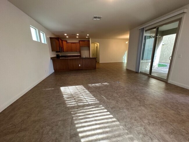3292 E Sheffield Rd Gilbert, AZ 85296 photo 5