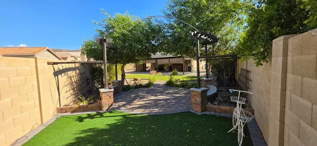 7905 S 25th Pl Phoenix, AZ 85042 photo 4