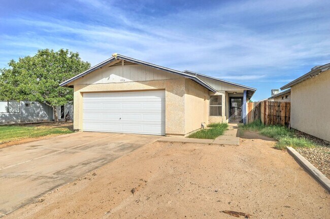 9514 West Garfield Street, Tolleson, AZ 85353 photo 4