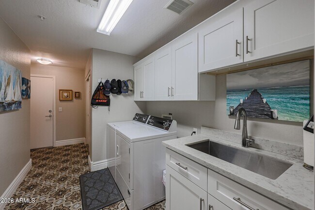 19700 N 76th St Scottsdale, AZ 85255 photo 5