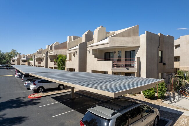 Villas at Stone Creek photo 4