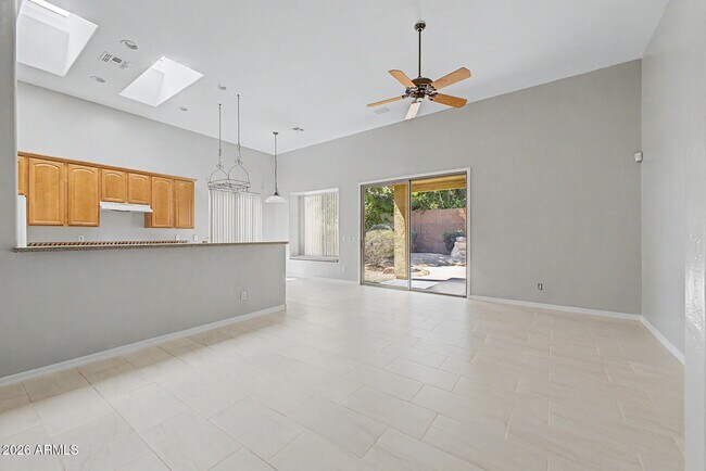 6602 W Andrea Dr Phoenix, AZ 85083 photo 4