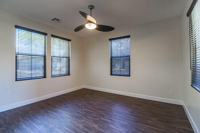 3457 E Orchid Ln Gilbert, AZ 85296 photo 4