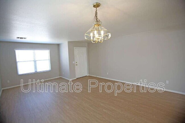 12885 N Tonya St El Mirage, AZ 85335 photo 3