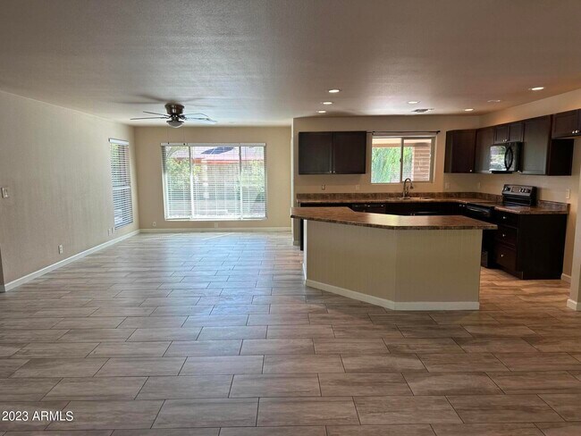 6013 E Evergreen St Mesa, AZ 85205 photo 4
