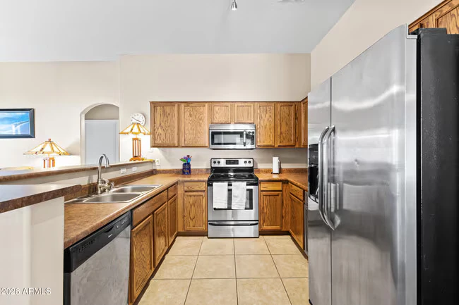 2150 E Bell Rd Phoenix, AZ 85022 photo 3