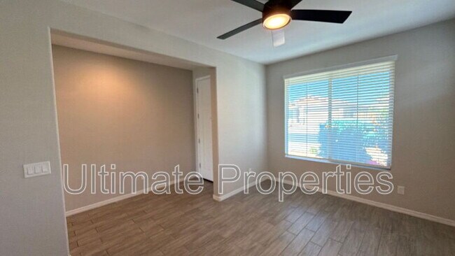 10845 W Marshall Ave Phoenix, AZ 85037 photo 4