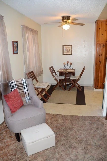 Bay Park Apartments photo 4