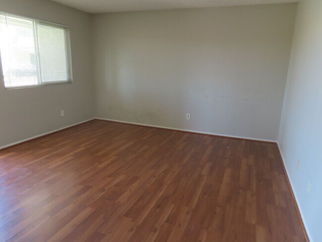 2220 W Dora St Mesa, AZ 85201 photo 3