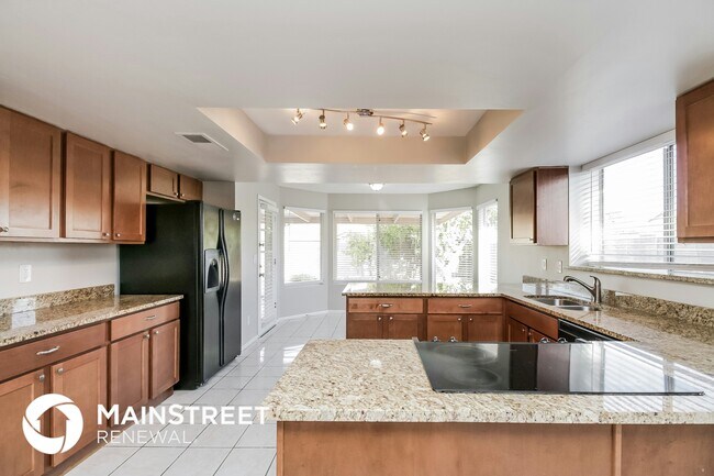 2058 W Gila Ln Chandler, AZ 85224 photo 5