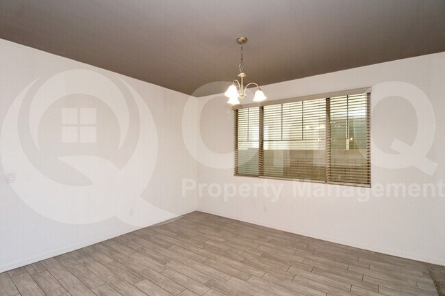 4616 S 118th Dr Avondale, AZ 85323 photo 5