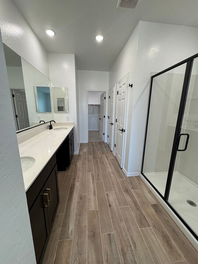 7582 W Smoketree Dr Peoria, AZ 85383 photo 5