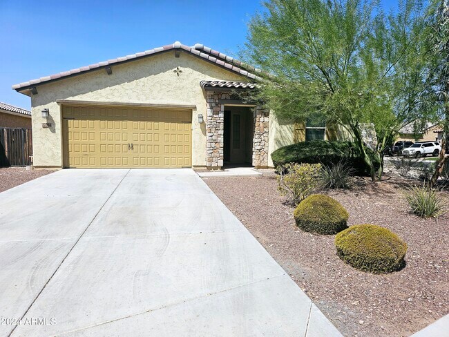 27284 N Skipping Rock Rd Peoria, AZ 85383 photo 5