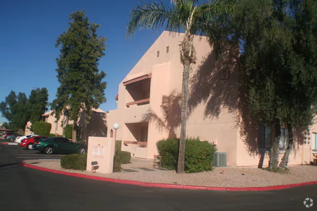 Sungate photo 5