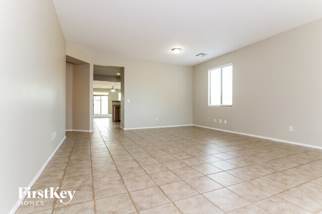7227 W St Charles Ave Phoenix, AZ 85339 photo 4