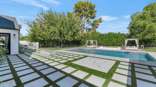 2912 E Pierson St Phoenix, AZ 85016 photo 5