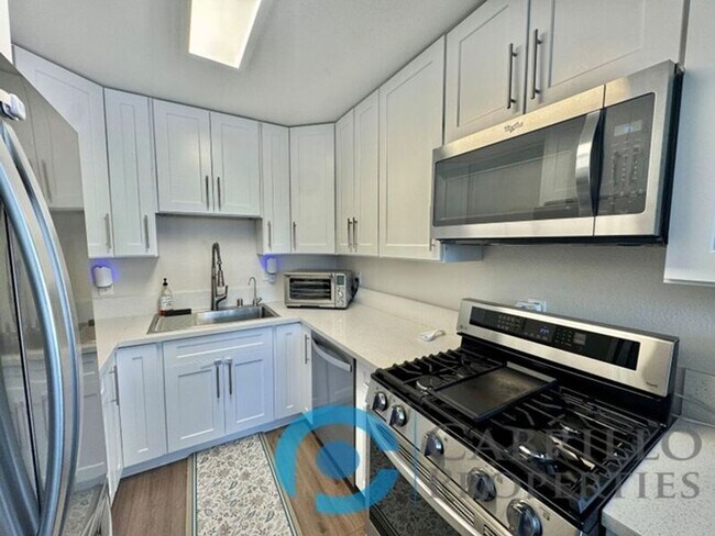 3715 Beta St San Diego, CA 92113 photo 4