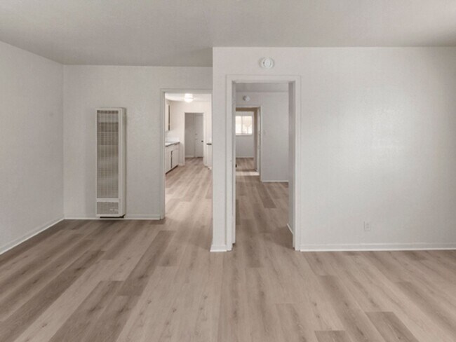 Charming 3-bedroom, 2-bath Home photo 4