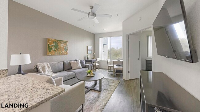 1811 E Apache Blvd Tempe, AZ 85281 photo 2