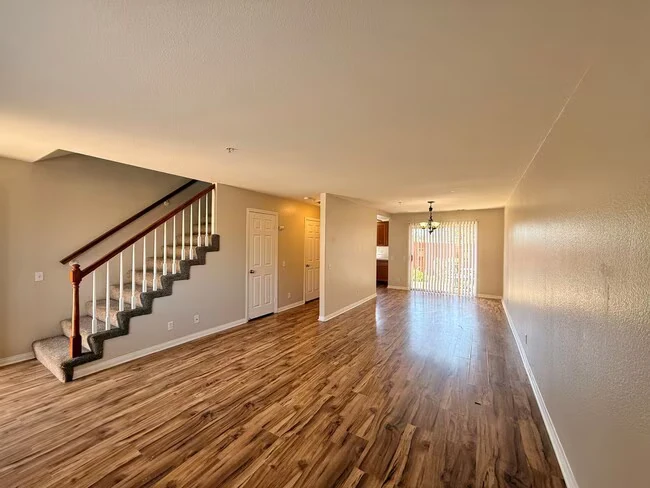 1413 Janis Lynn Ln Vista, CA 92083 photo 3