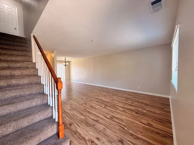 1413 Janis Lynn Ln Vista, CA 92083 photo 2