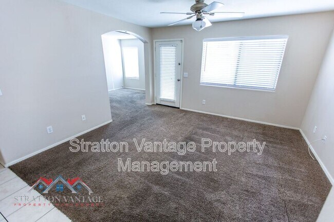 12913 W Palm Ln Avondale, AZ 85392 photo 3