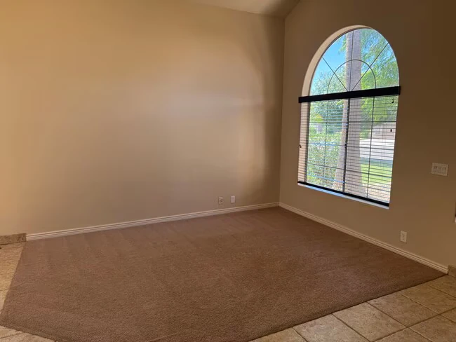 5165 W Linda Ln Chandler, AZ 85226 photo 2