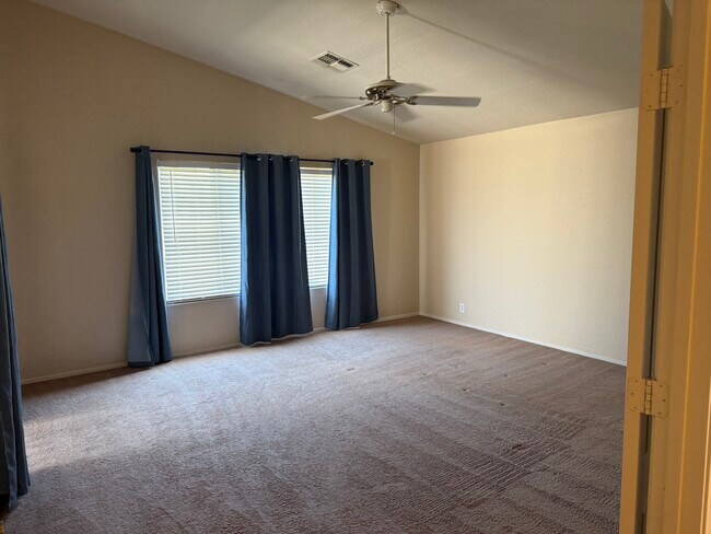 5165 W Linda Ln Chandler, AZ 85226 photo 5