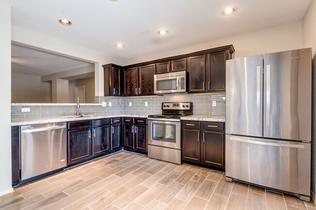 1283 E Clifton Ave Gilbert, AZ 85295 photo 3
