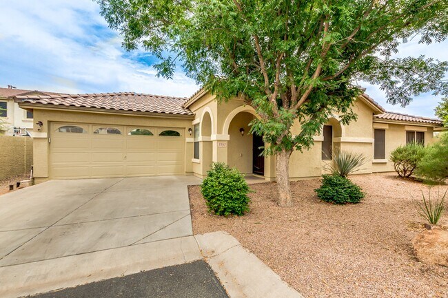 1283 E Clifton Ave Gilbert, AZ 85295 photo 2
