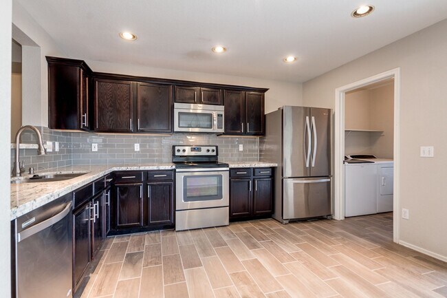1283 E Clifton Ave Gilbert, AZ 85295 photo 4