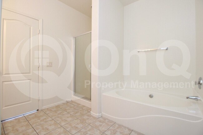 1225 N 36th St Phoenix, AZ 85008 photo 3