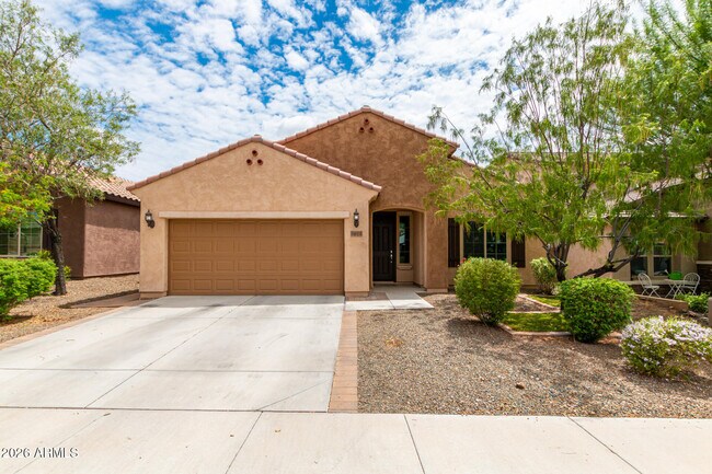1019 W Spur Dr Phoenix, AZ 85085 photo 3