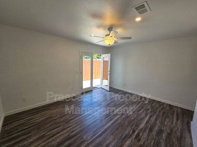 1078-A Fuchsia Lane photo 4