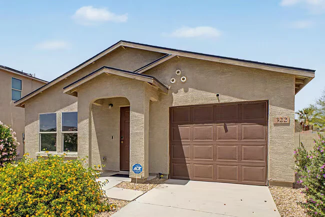322 Watson Pl Casa Grande, AZ 85122 photo 4