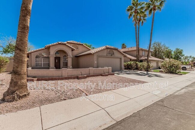 9737 S Darrow Dr Tempe, AZ 85284 photo 5
