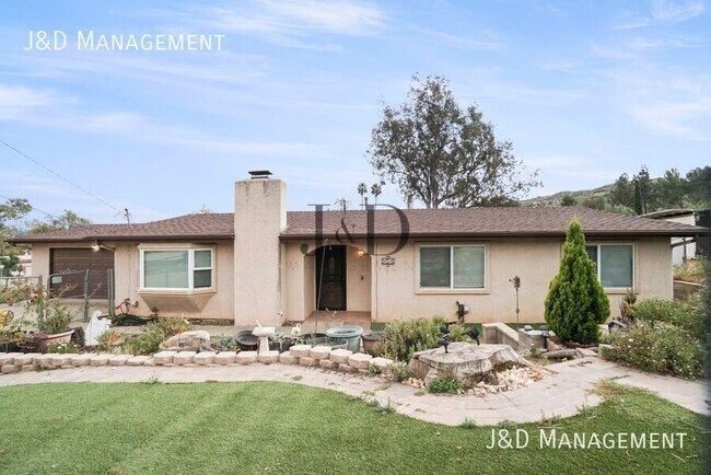 151 Bonita Pl El Cajon, CA 92021