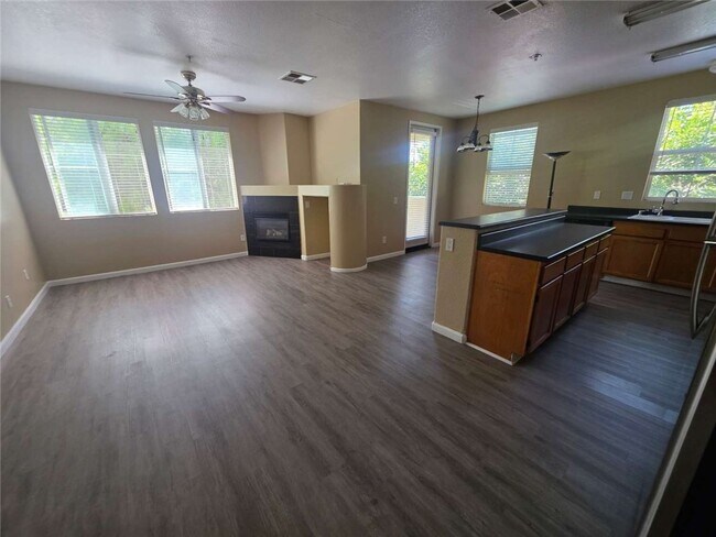 4529 Northern Moon Way photo 2