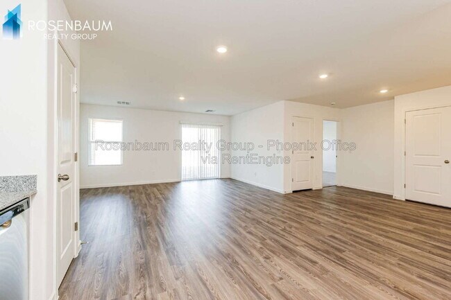 8888 W Swansea Dr Arizona City, AZ 85123 photo 4