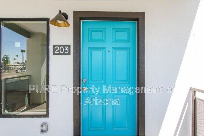 6077 N 60th Ave Glendale, AZ 85301 photo 4